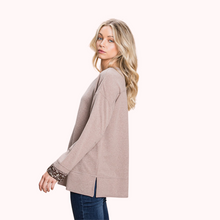Load image into Gallery viewer, Hacci Brushed Sweater/ Taupe
